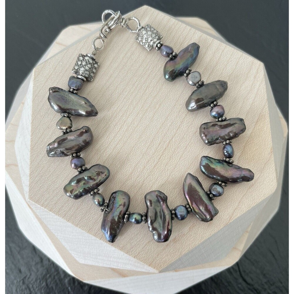 Peacock Pearl Freshwater Elegant Silvertone Clasp Bracelet